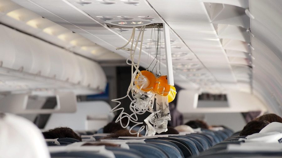 La clave en tu vuelo desde Hondarribia que te permite respirar a 11 km de altitud